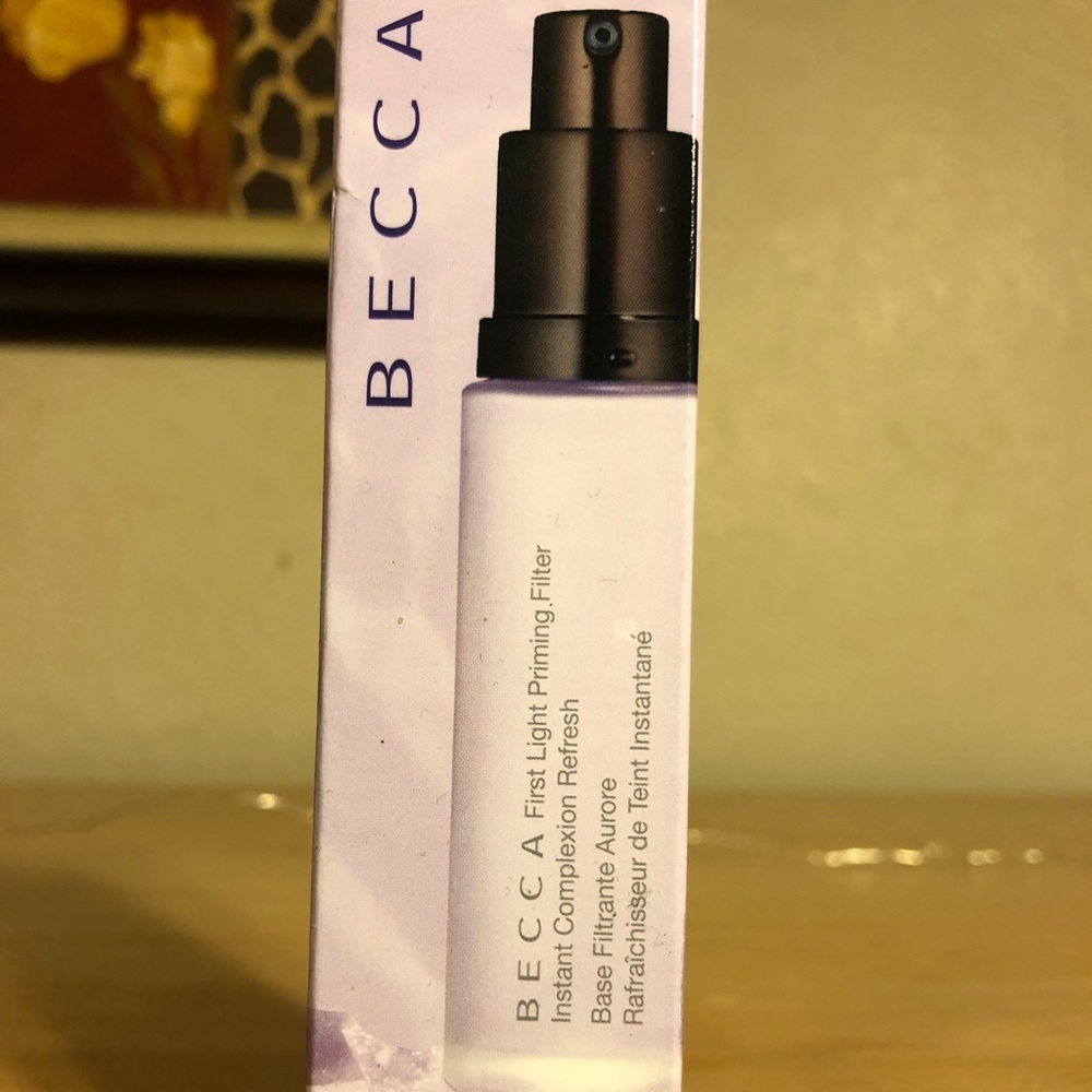 Becca First Light Primer!